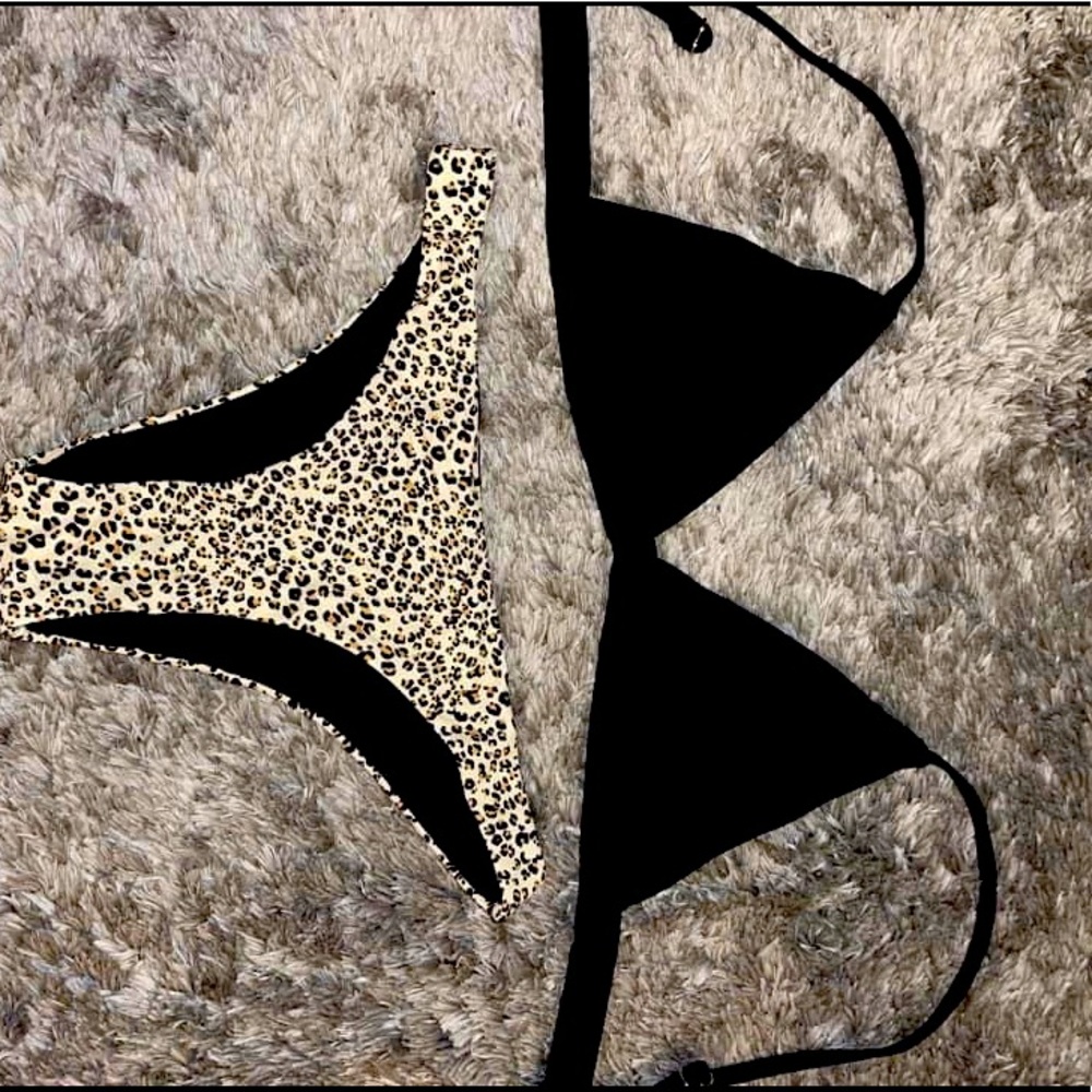 Black/Cheetah bikini